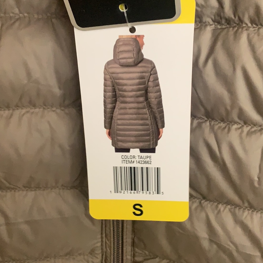 Aventure Ladies' Lightweight Down Jacket, - Picture 7 of 9